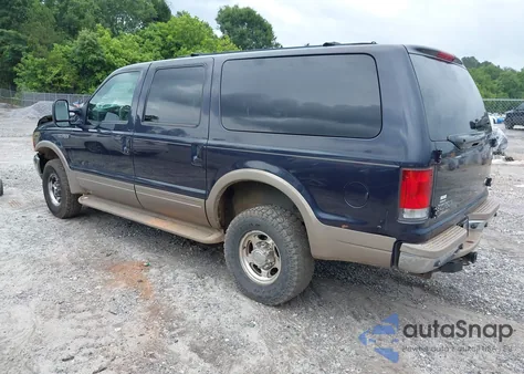 2000 Ford Excursion Limited from USA, damaged, VIN 1FMNU43S0YEE51759